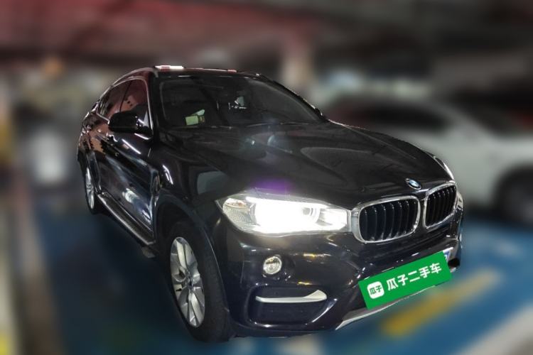 Used BMW X6 2015 xDrive35i Luxury Edition Front Right 45 Deg