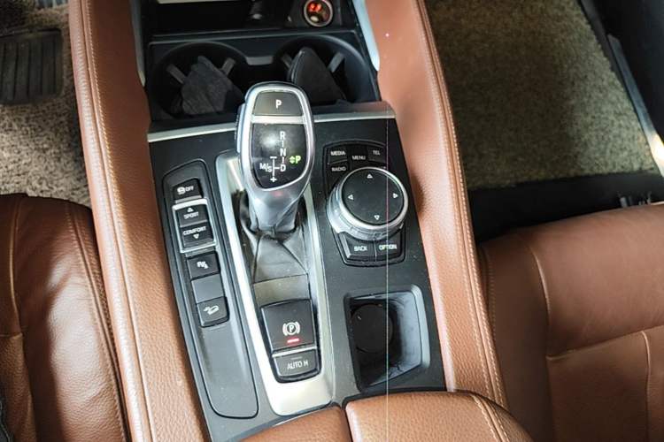 Used BMW X6 2015 xDrive35i Leading Model Gear Lever