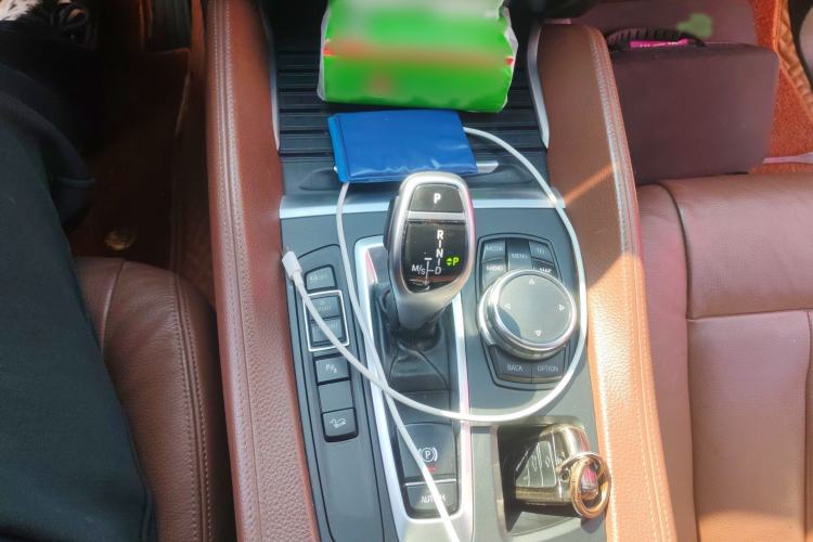 Used BMW X6 2015 xDrive35i Luxury Edition Gear Lever