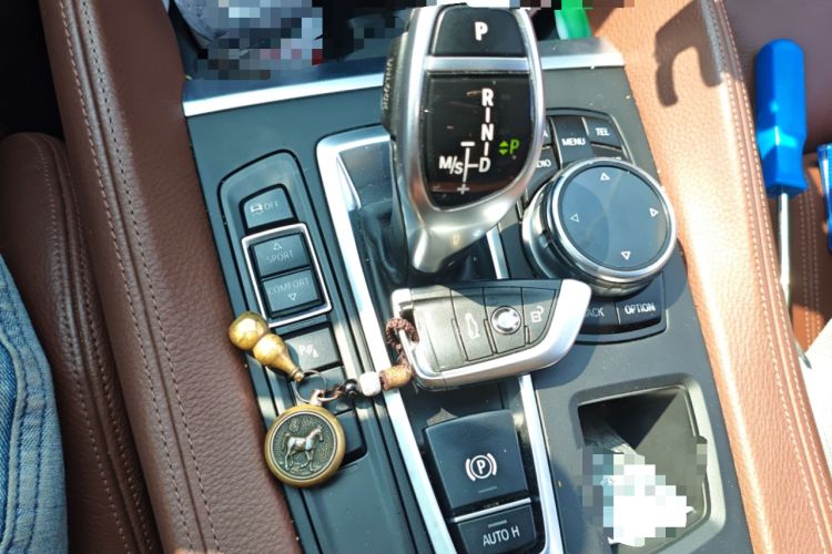 Used BMW X6 2015 xDrive35i Luxury Edition Gear Lever