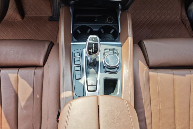 Used BMW X6 2015 xDrive35i Luxury Edition Gear Lever