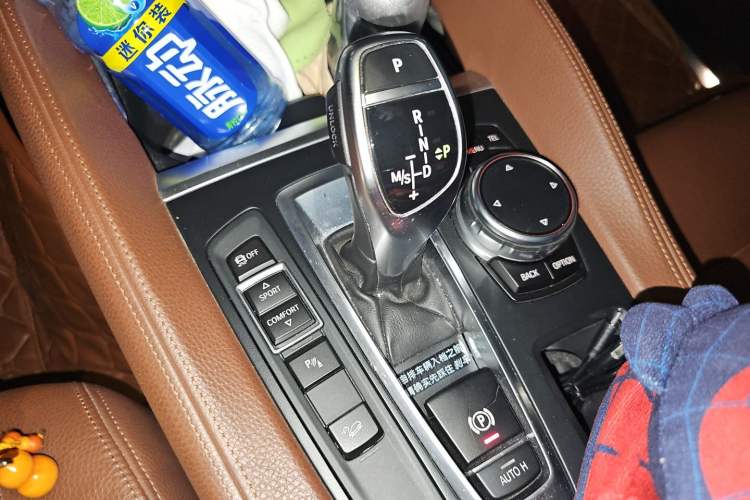 Used BMW X6 2015 xDrive35i Luxury Edition Gear Lever