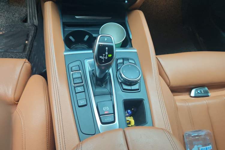 Used BMW X6 2015 xDrive35i Leading Model Gear Lever