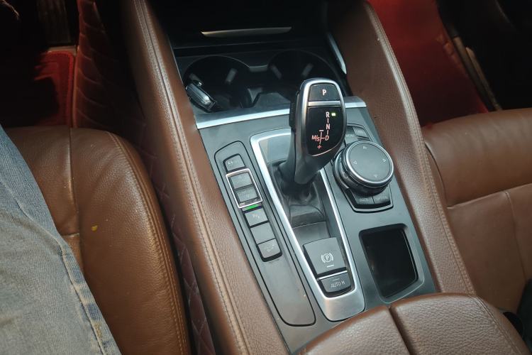 Used BMW X6 2015 xDrive35i Leading Model Gear Lever