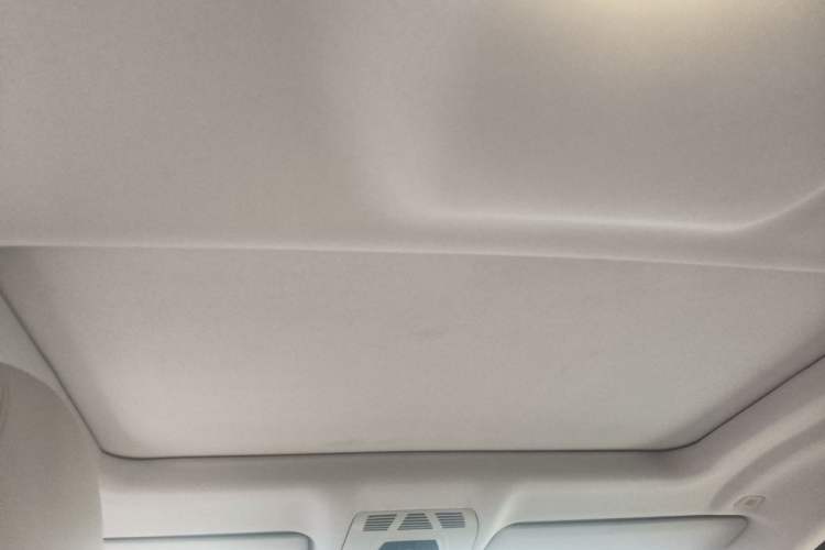 Used BMW X6 2015 xDrive35i Leading Model Headliner