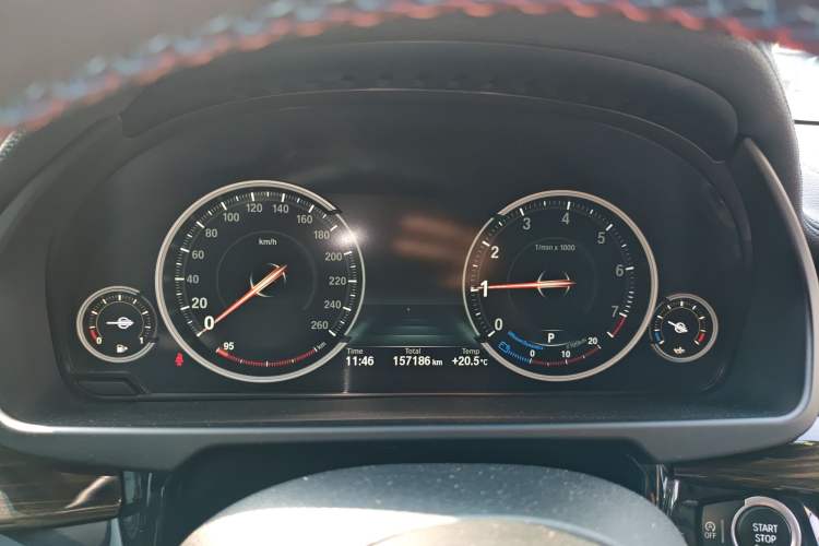 Used BMW X6 2015 xDrive35i Luxury Edition Instrument Cluster