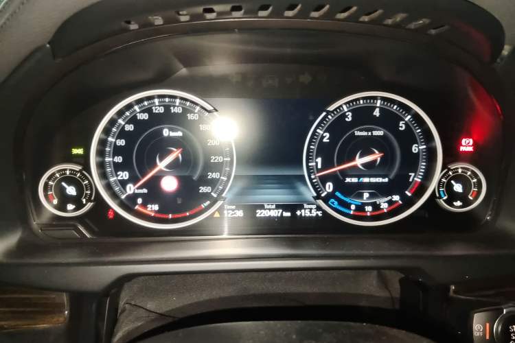 Used BMW X6 2015 xDrive35i Luxury Edition Instrument Cluster