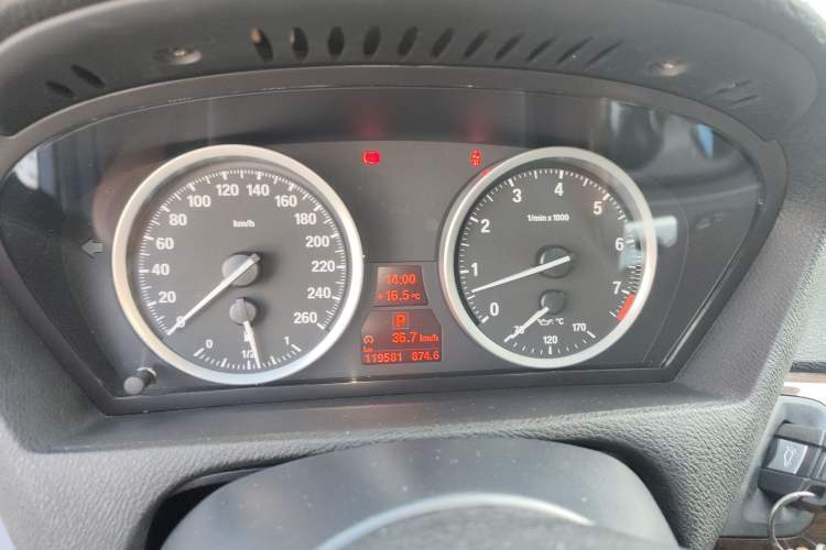 Used BMW X6 2015 xDrive35i Leading Model Instrument Cluster