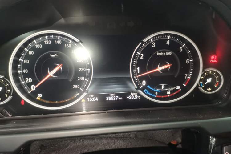 Used BMW X6 2015 xDrive35i Luxury Edition Instrument Cluster