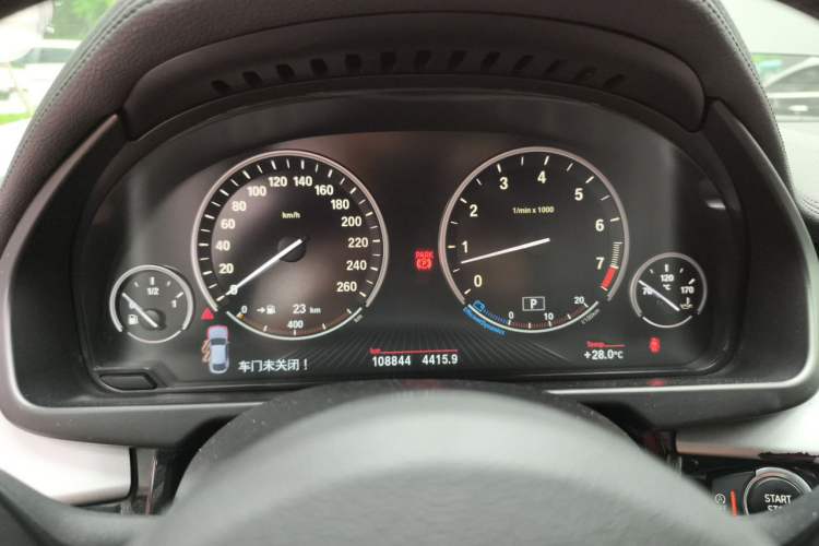 Used BMW X6 2015 xDrive35i Leading Model Instrument Cluster