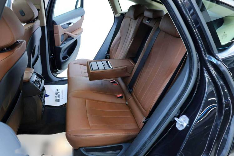 Used BMW X6 2015 xDrive35i Leading Model Interior 13