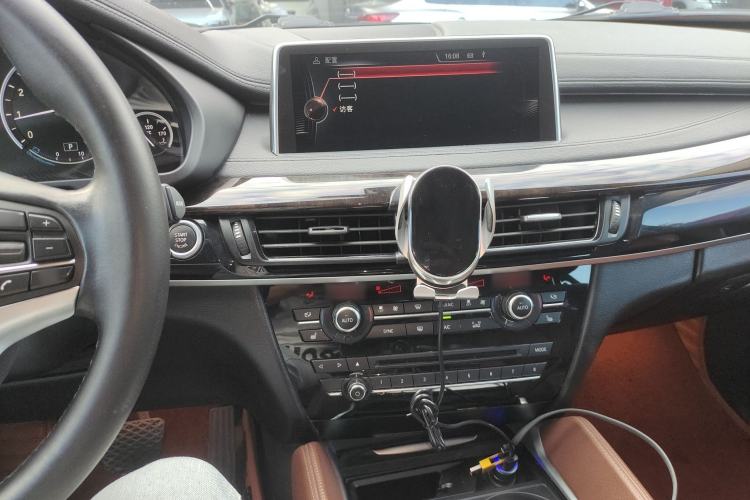 Used BMW X6 2015 xDrive28i Interior 2