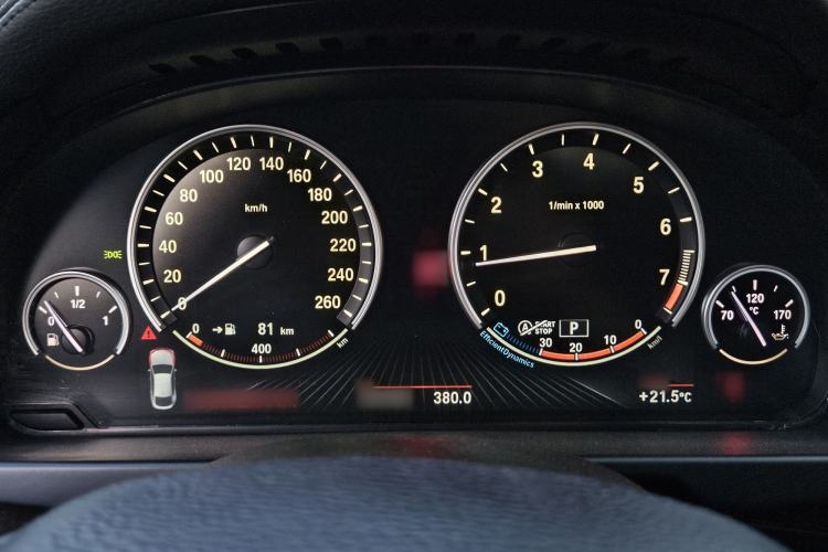 Used BMW X6 2015 xDrive28i Interior 8