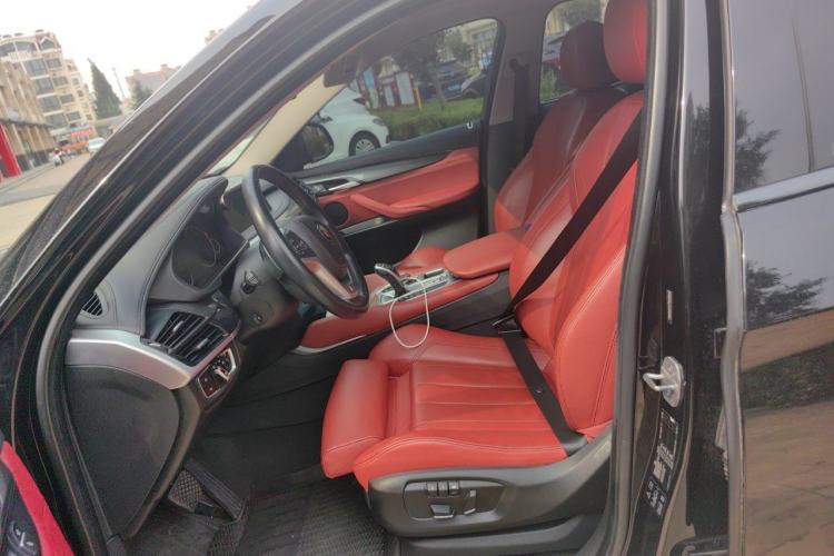 Used BMW X6  Left Front Seat