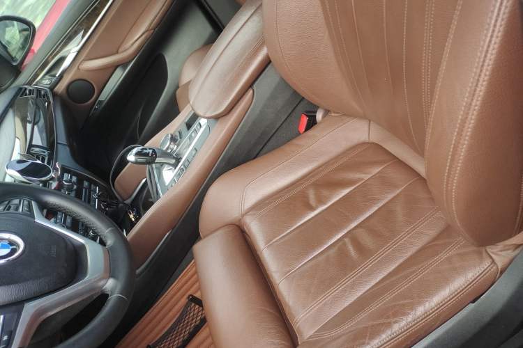 Used BMW X6 2015 xDrive28i Left Front Seat
