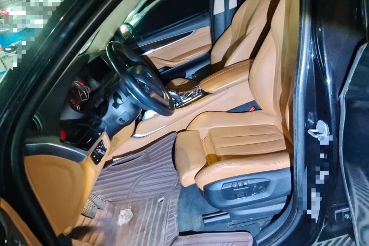 Used BMW X6 2015 xDrive35i Luxury Edition Left Front Seat