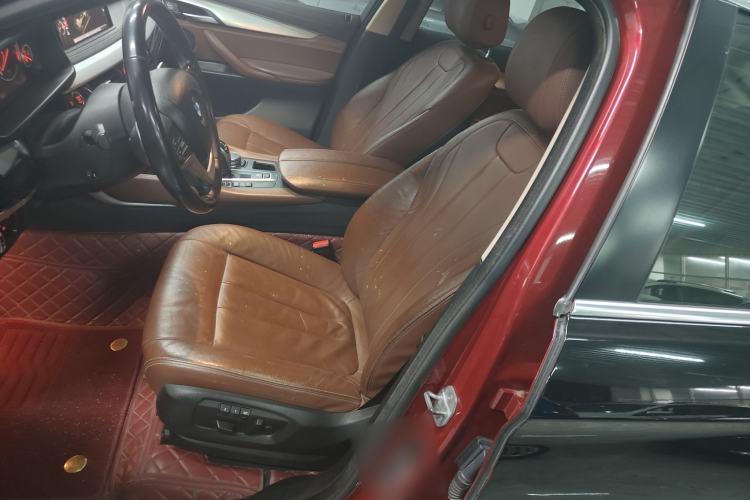 Used BMW X6 2015 xDrive35i Leading Model Left Front Seat