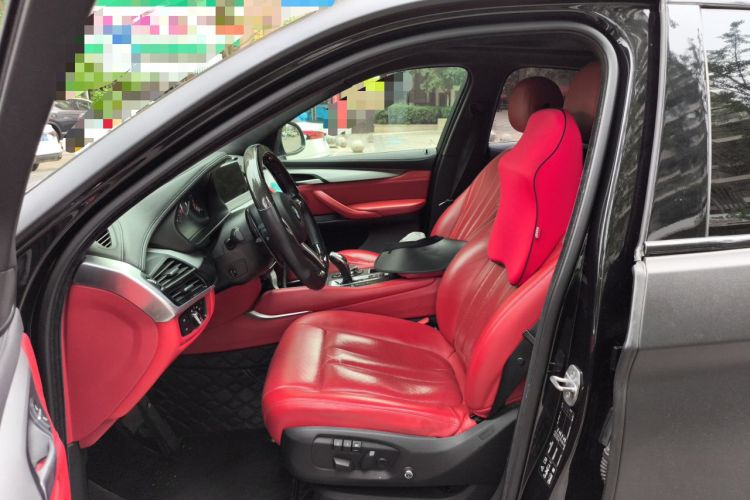 Used BMW X6 2015 xDrive35i Leading Model Left Front Seat