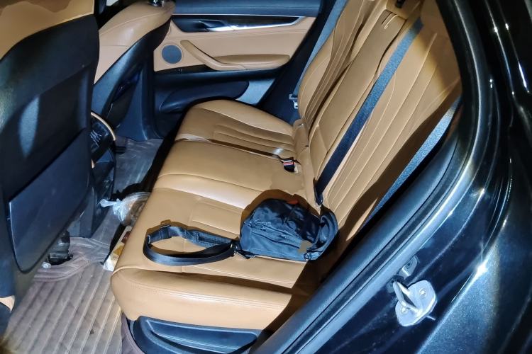 Used BMW X6 2015 xDrive35i Luxury Edition Left Rear Seat