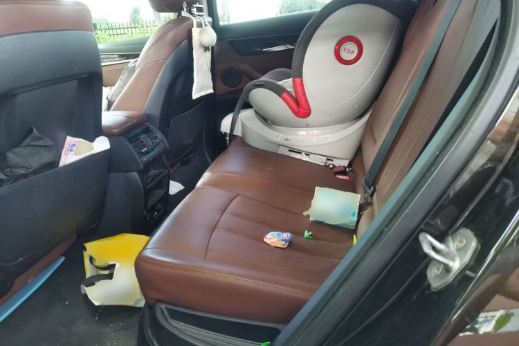 Used BMW X6 2015 xDrive28i Left Rear Seat