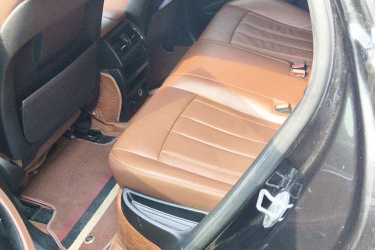 Used BMW X6 2015 xDrive28i Left Rear Seat