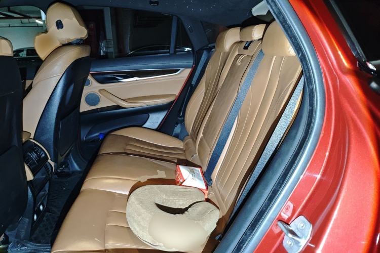 Used BMW X6 2015 xDrive35i Luxury Edition Left Rear Seat