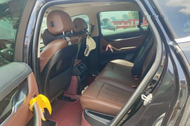 Used BMW X6 2015 xDrive28i Left Rear Seat