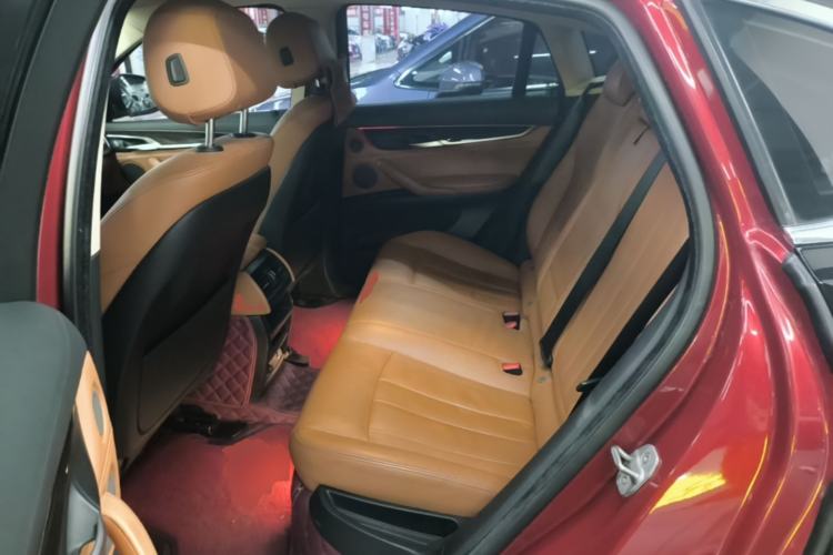 Used BMW X6 2015 xDrive35i Luxury Edition Left Rear Seat