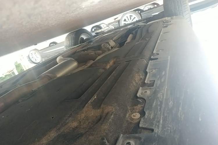 Used BMW X6 2015 xDrive28i Left Side Sill