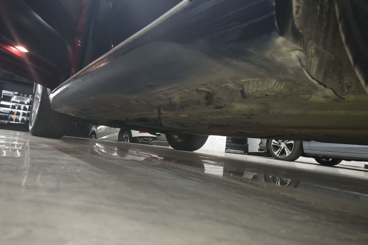 Used BMW X6 2015 xDrive35i Leading Model Left Side Sill