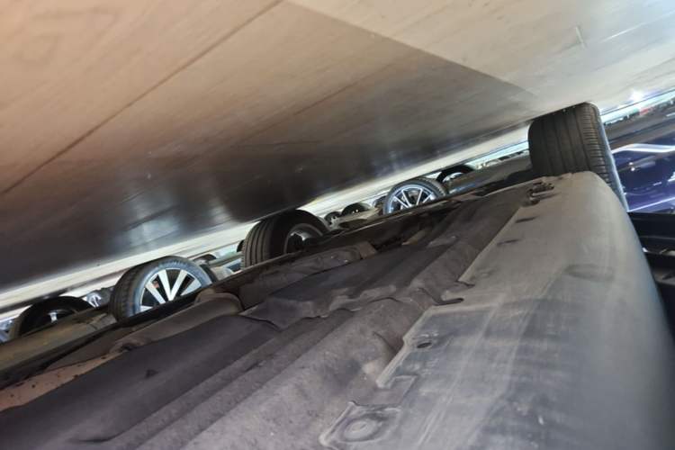 Used BMW X6 2015 xDrive28i Left Side Sill
