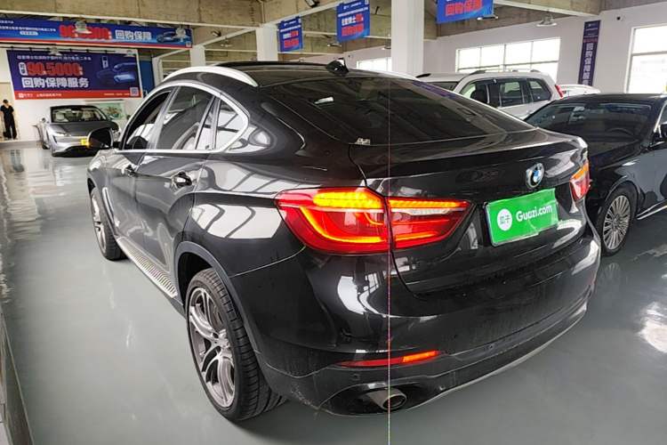 Used BMW X6 2015 xDrive35i Leading Model Rear Left 45 Deg