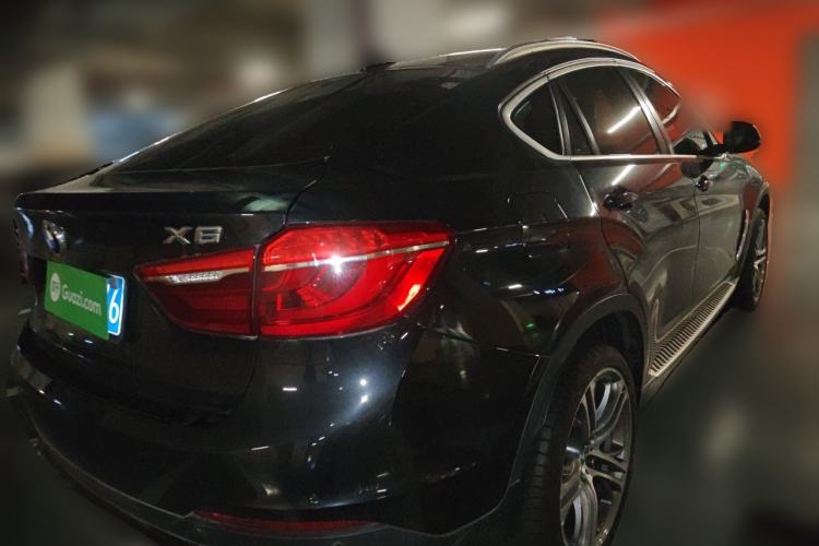 Used BMW X6 2015 xDrive35i Leading Model Rear Right 45 Deg