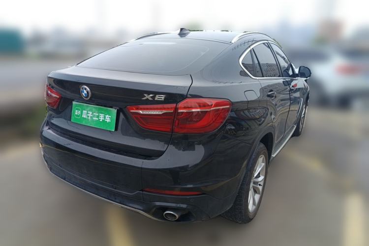 Used BMW X6 2015 xDrive35i Leading Model Rear Right 45 Deg