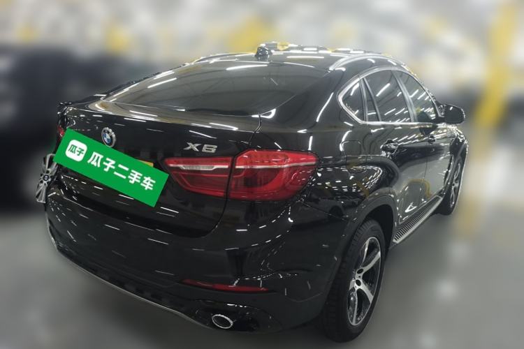 Used BMW X6 2015 xDrive35i Luxury Edition Rear Right 45 Deg