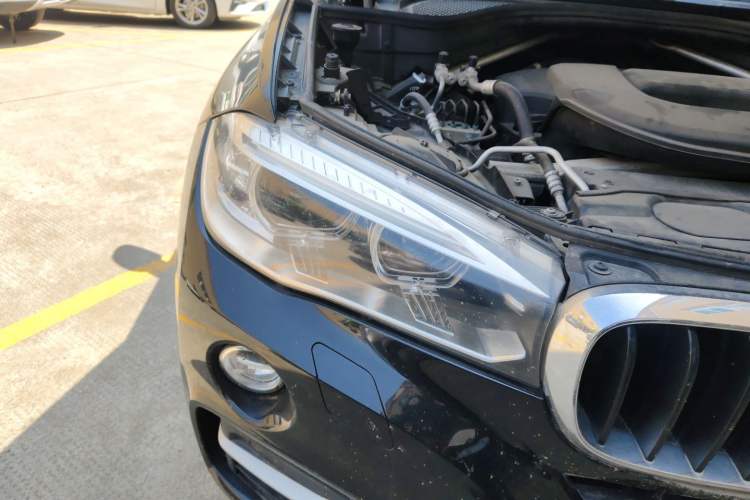 Used BMW X6 2015 xDrive28i Right Front Headlight