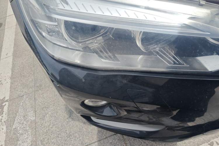 Used BMW X6 2015 xDrive28i Right Front Headlight