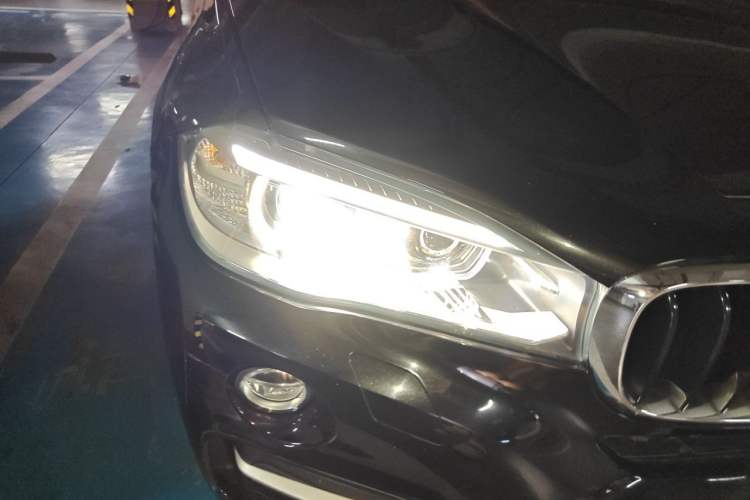 Used BMW X6 2015 xDrive35i Luxury Edition Right Front Headlight