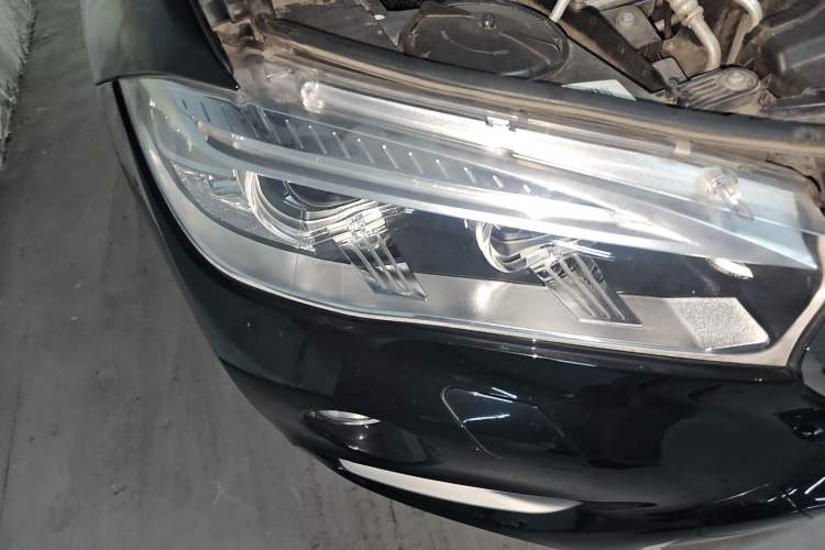 Used BMW X6 2015 xDrive35i Luxury Edition Right Front Headlight