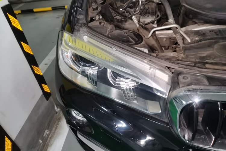 Used BMW X6 2015 xDrive28i Right Front Headlight