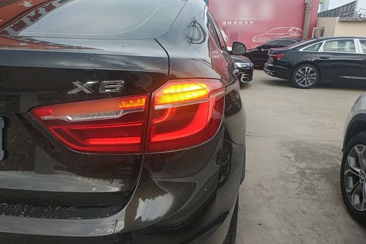 Used BMW X6 2015 xDrive28i Right Rear Taillight