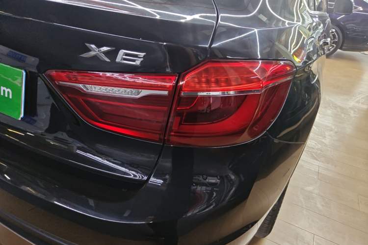 Used BMW X6 2015 xDrive28i Right Rear Taillight