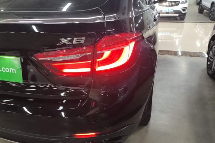 Used BMW X6 2015 xDrive35i Luxury Edition Right Rear Taillight