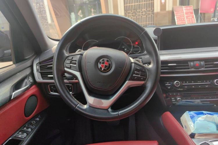 Used BMW X6  Steering Wheel