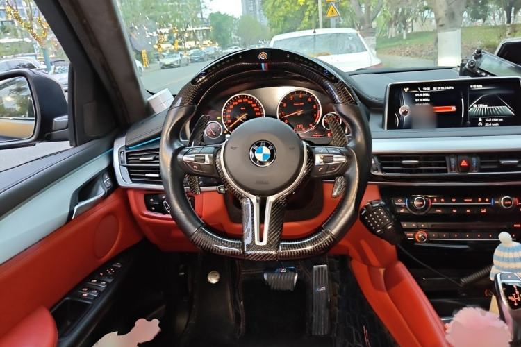 Used BMW X6 2015 xDrive35i Leading Model Steering Wheel