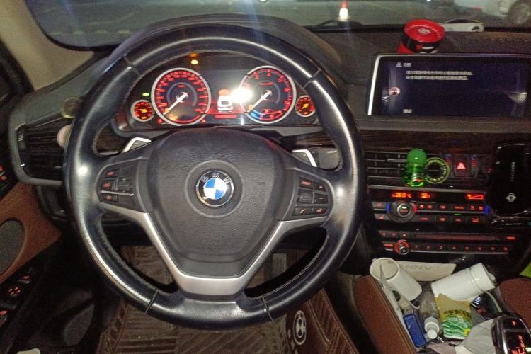 Used BMW X6 2015 xDrive35i Luxury Edition Steering Wheel