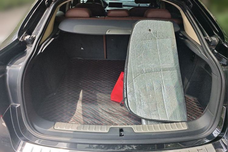 Used BMW X6 2015 xDrive35i Luxury Edition Trunk