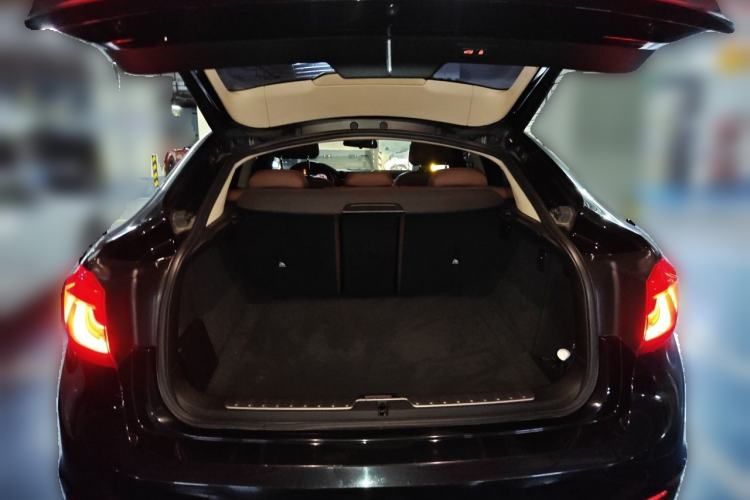 Used BMW X6 2015 xDrive35i Luxury Edition Trunk