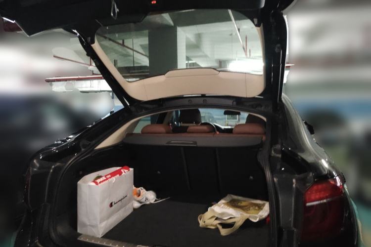 Used BMW X6 2015 xDrive28i Trunk