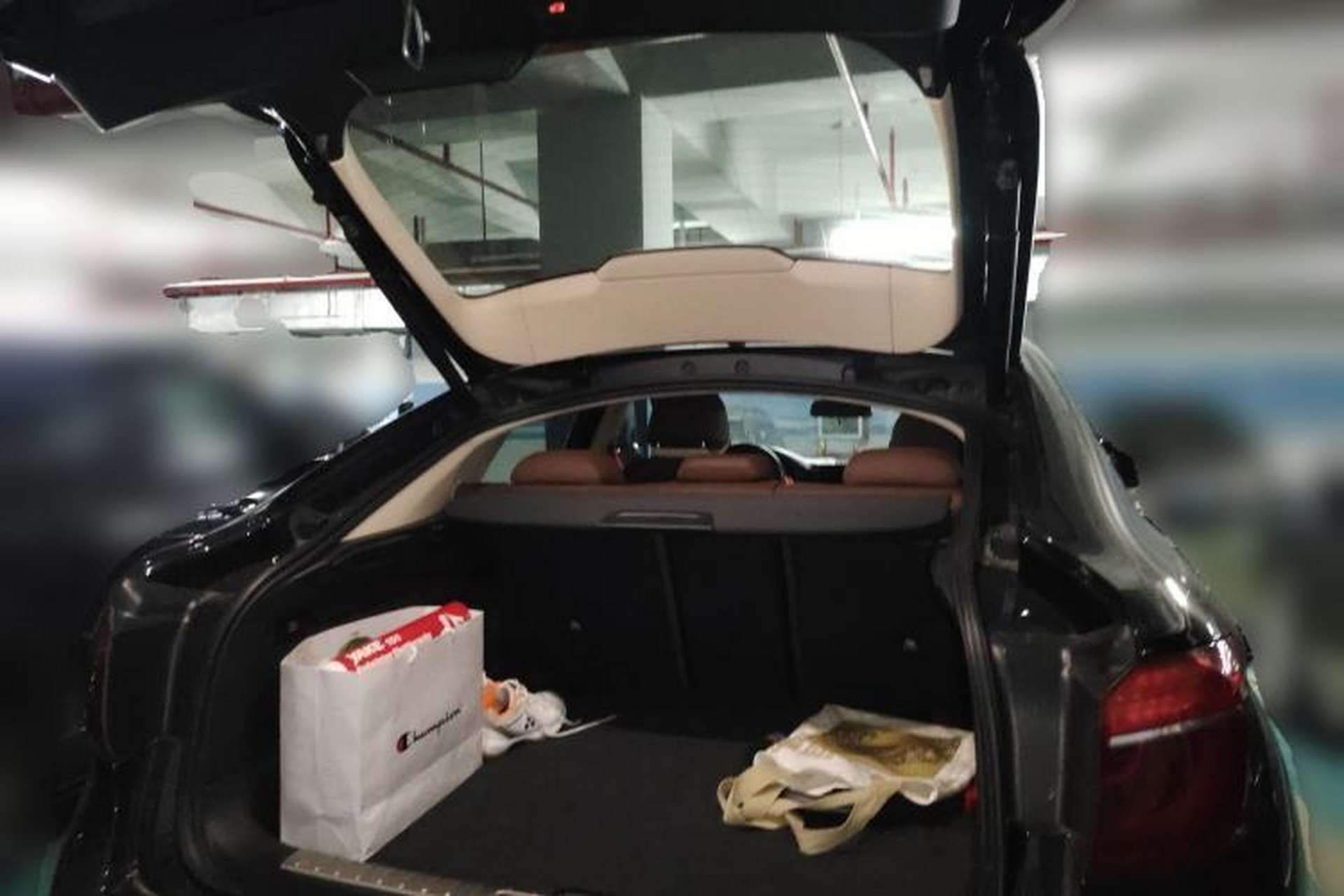 Used BMW X6 2015 xDrive28i Trunk